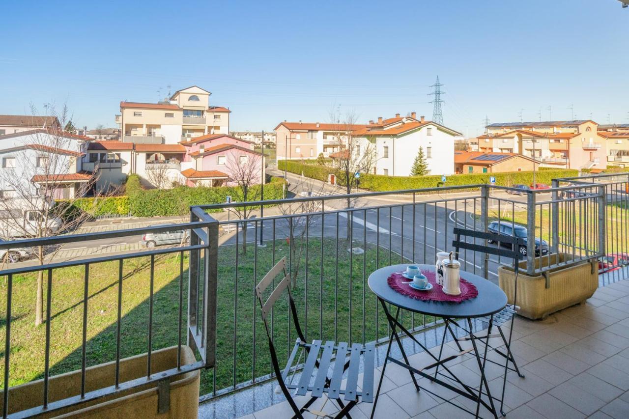 Parma Fiere Studio Con Parcheggio E Balcone Apartment ภายนอก รูปภาพ